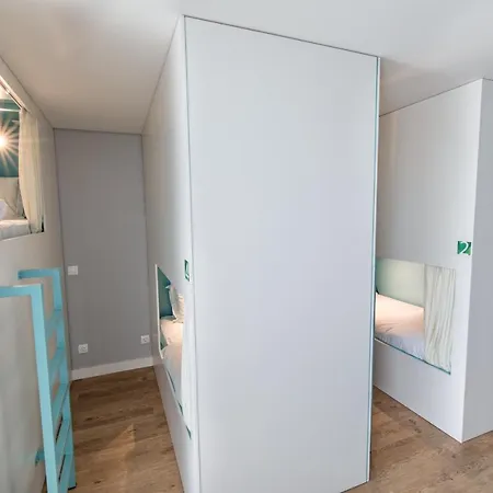 Ilha & Hostel Ponta Delgada