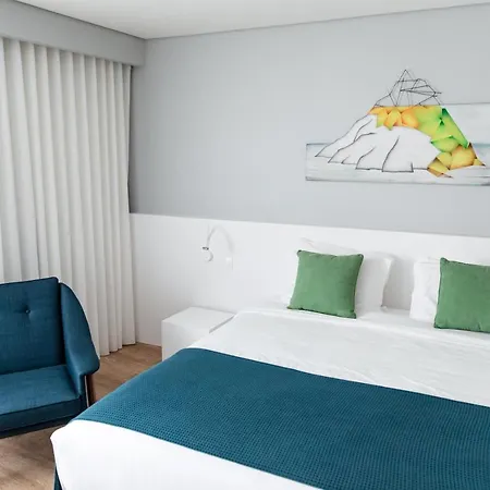 Albergue Ilha & Ponta Delgada