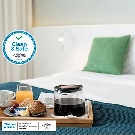 Albergue Ilha &