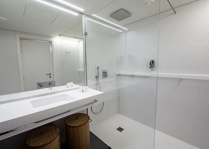 Ilha & אכסניה Ponta Delgada