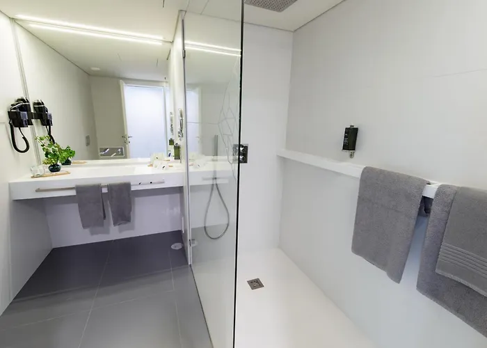 Ilha & * Понта-Делгада